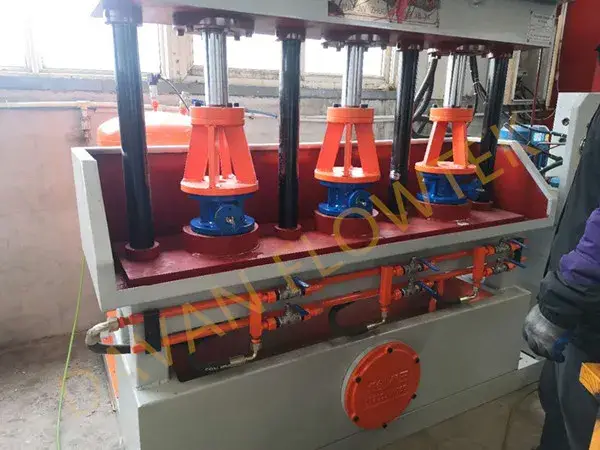 Tiêu đề mới: Van cầu gang dẻo Pn16 với điều khiển bằng tay và vật liệu EPDM chất lượng hình ảnh 15-description