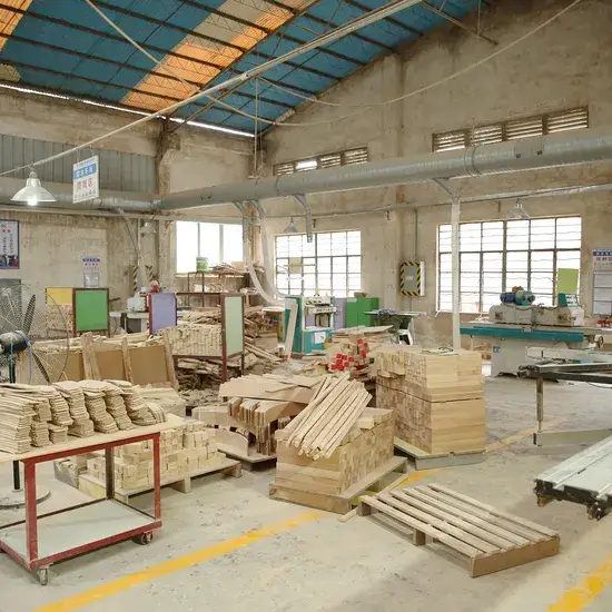 Đồ nội thất trẻ em bằng gỗ cho lớp học mẫu giáo và trường mầm non hiện đại