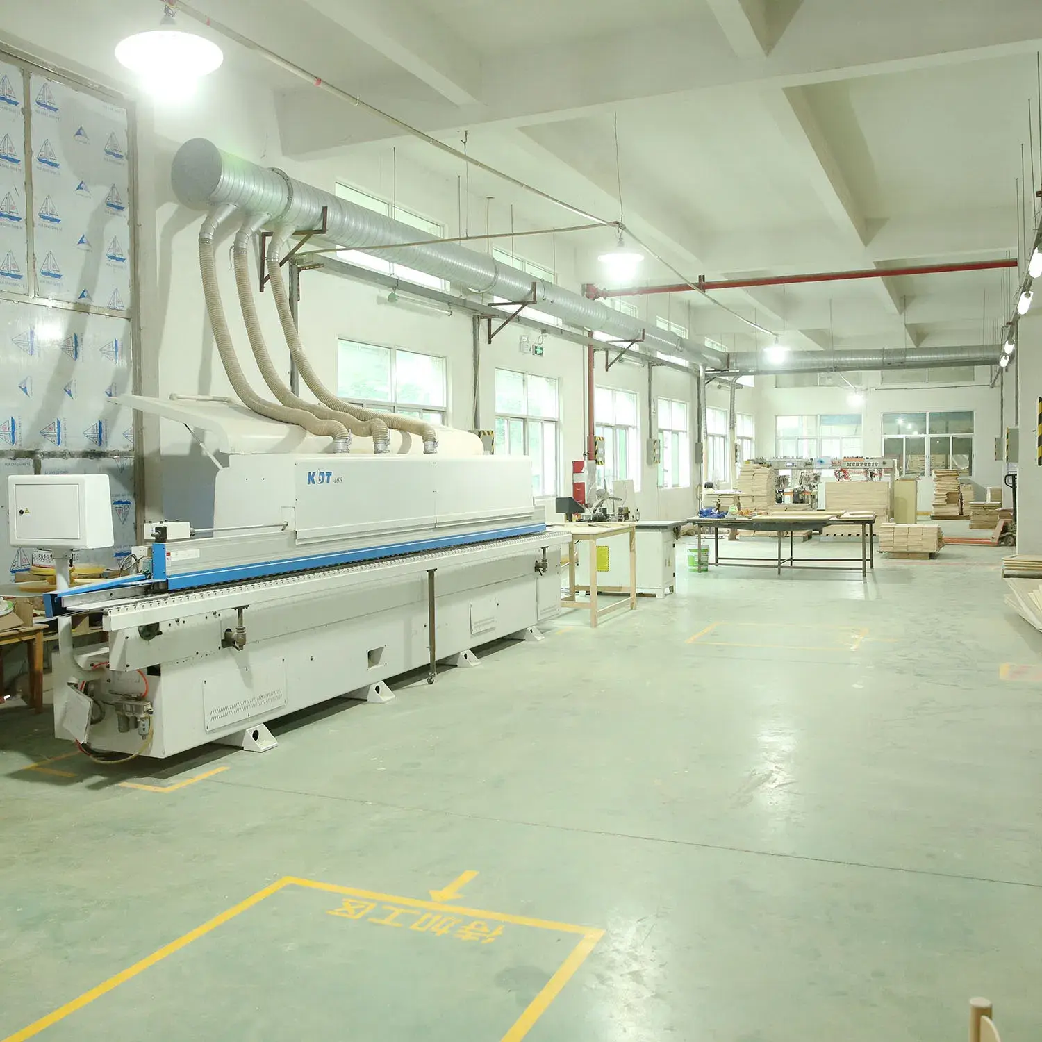 Đồ nội thất trẻ em bằng gỗ cho lớp học mẫu giáo và trường mầm non hiện đại