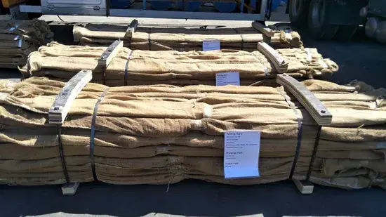 Thanh đôi mạ kẽm nhúng nóng cho phụ kiện liên kết trong hệ thống điện lực