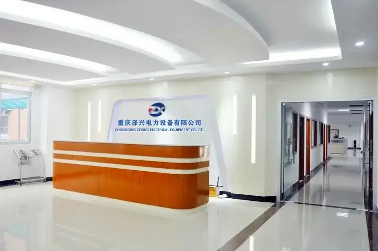 Ứng dụng cột điện thép mạ kẽm trong hệ thống truyền tải và phân phối điện hình ảnh 32-description