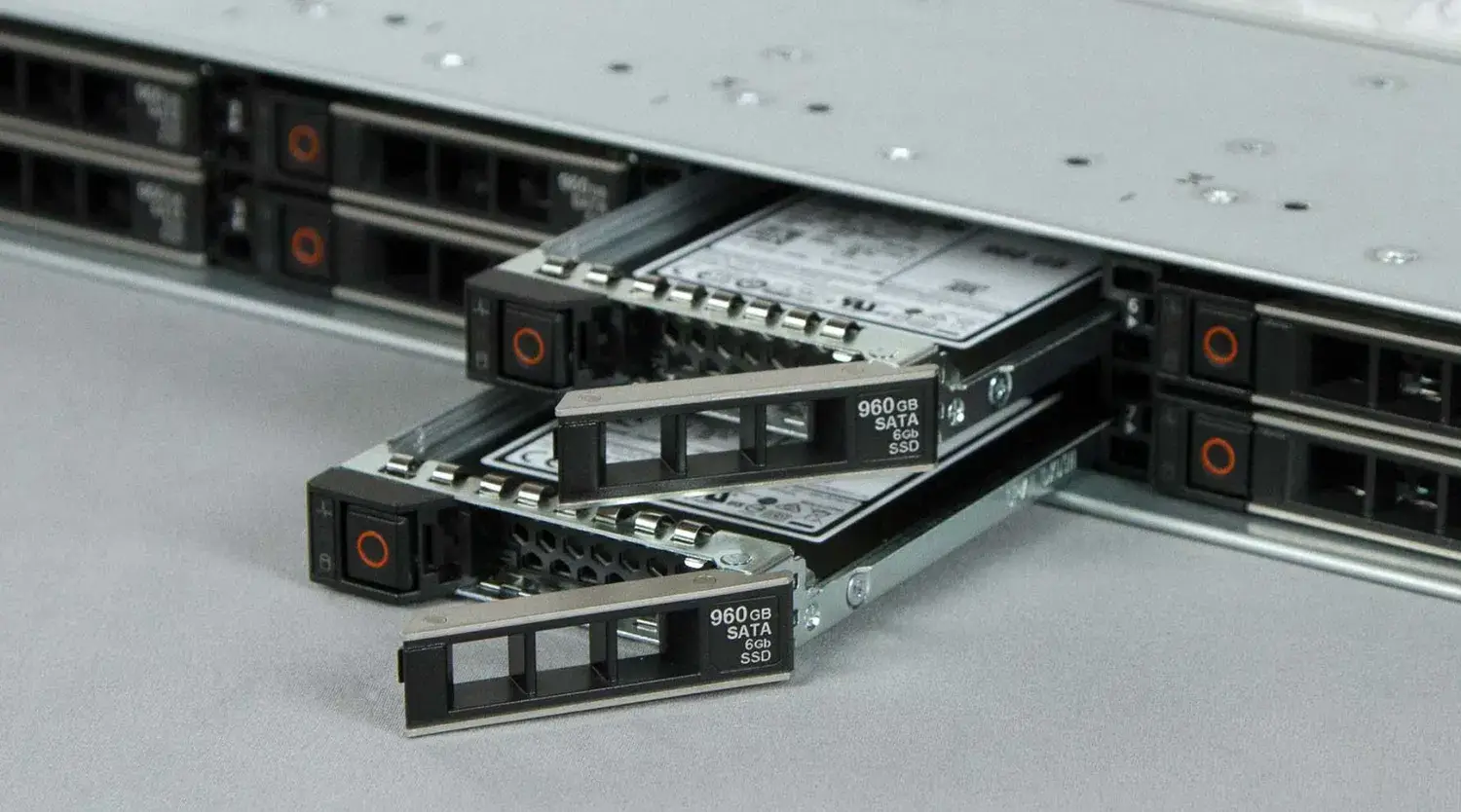 Máy chủ Poweredge R640 - Giải pháp lưu trữ mạng hiệu quả dành cho doanh nghiệp