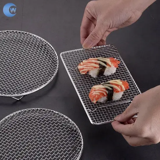Kệ Dây Thép Không Gỉ Chất Lượng Cao với Đầy Đủ Phụ Kiện BBQ cho BBQ Ngoại Trời Ultimate