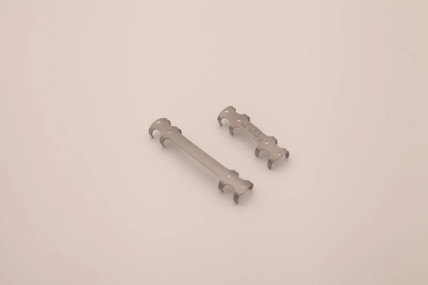 Gói tiệt trùng titanium chất lượng cao cho phẫu thuật cấy ghép xương sườn