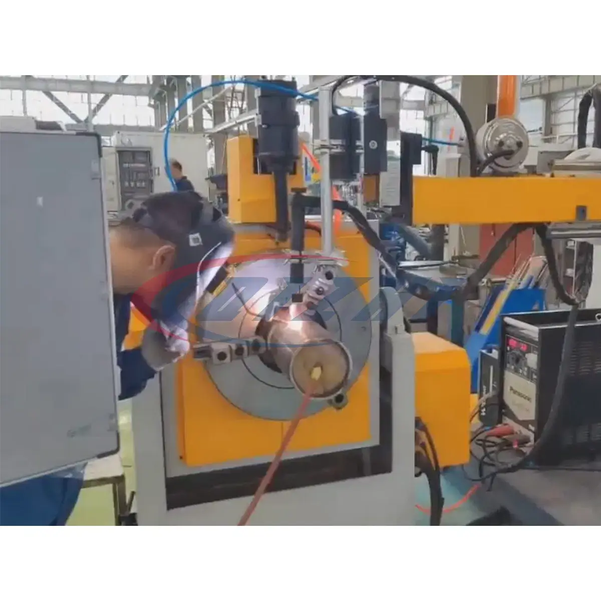 Trạm hàn ống tự động Qizhi sử dụng công nghệ hàn TIG/Saw hiệu quả