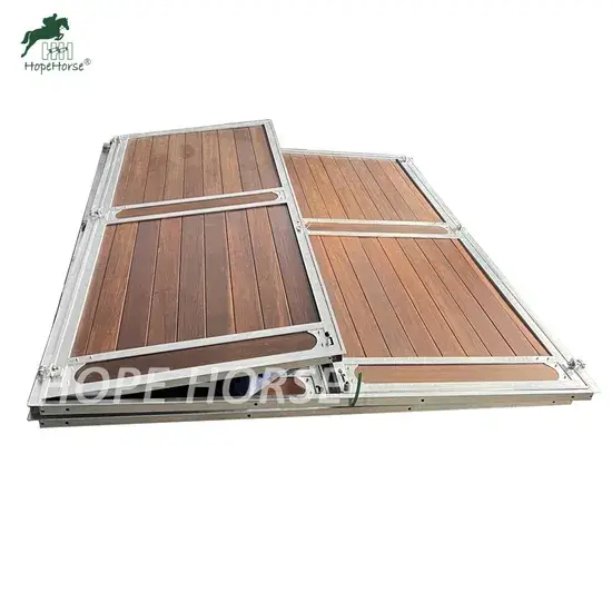 Cửa chuồng ngựa chất lượng cao, làm từ thép mạ kẽm châu Âu với giá hấp dẫn