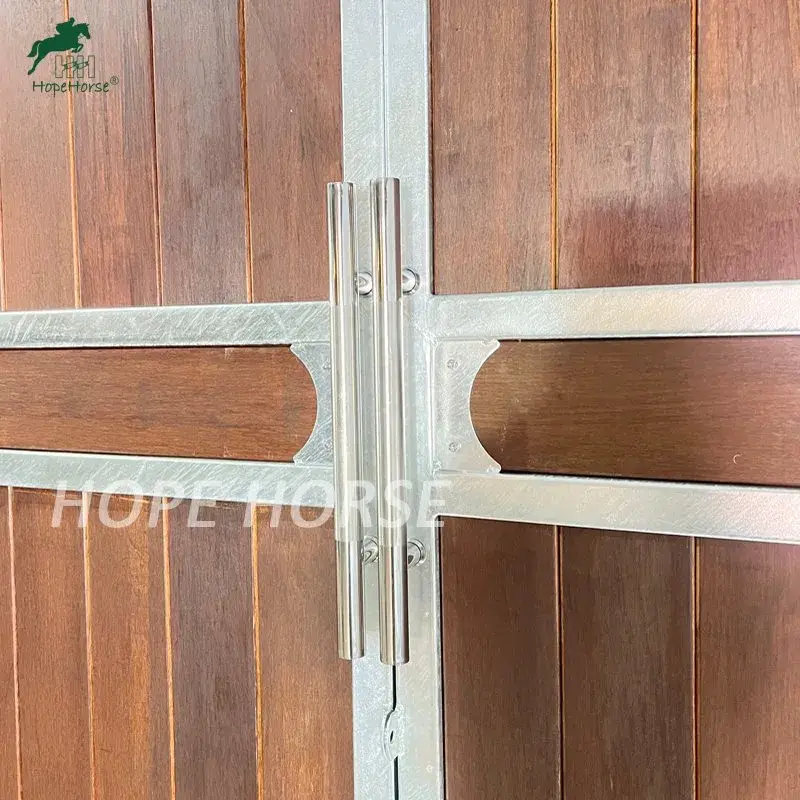 Cửa chuồng ngựa chất lượng cao, làm từ thép mạ kẽm châu Âu với giá hấp dẫn