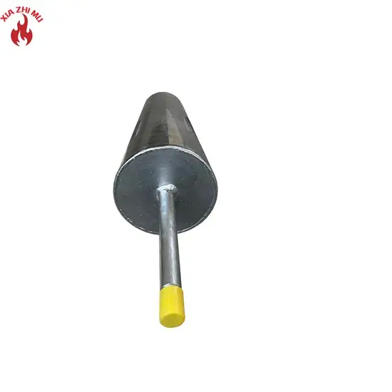 Vật liệu chịu lửa được chèn vào đáy ladle để thực hiện quá trình thổi khí