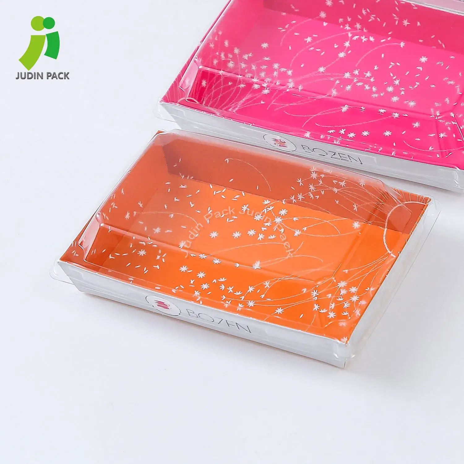 Hộp đựng đồ ăn một lần bằng chất liệu nhựa, phù hợp cho bữa ăn mang đi, cơm bento và sushi