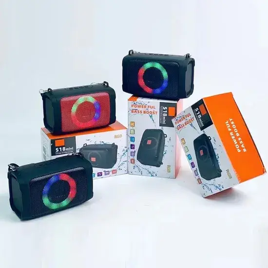 Loa Mini S18 chất lượng cao, tích hợp đèn pin năng lượng và kết nối Bluetooth cho xe hơi và ngoài trời