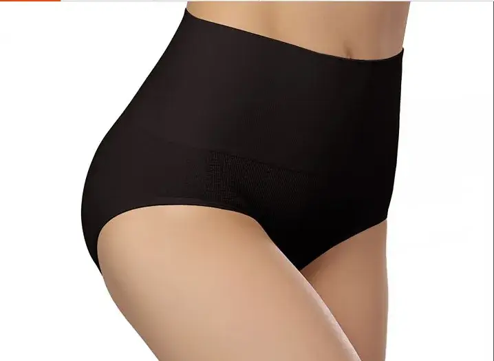 Quần lót nữ không đường may giúp tạo dáng hoàn hảo