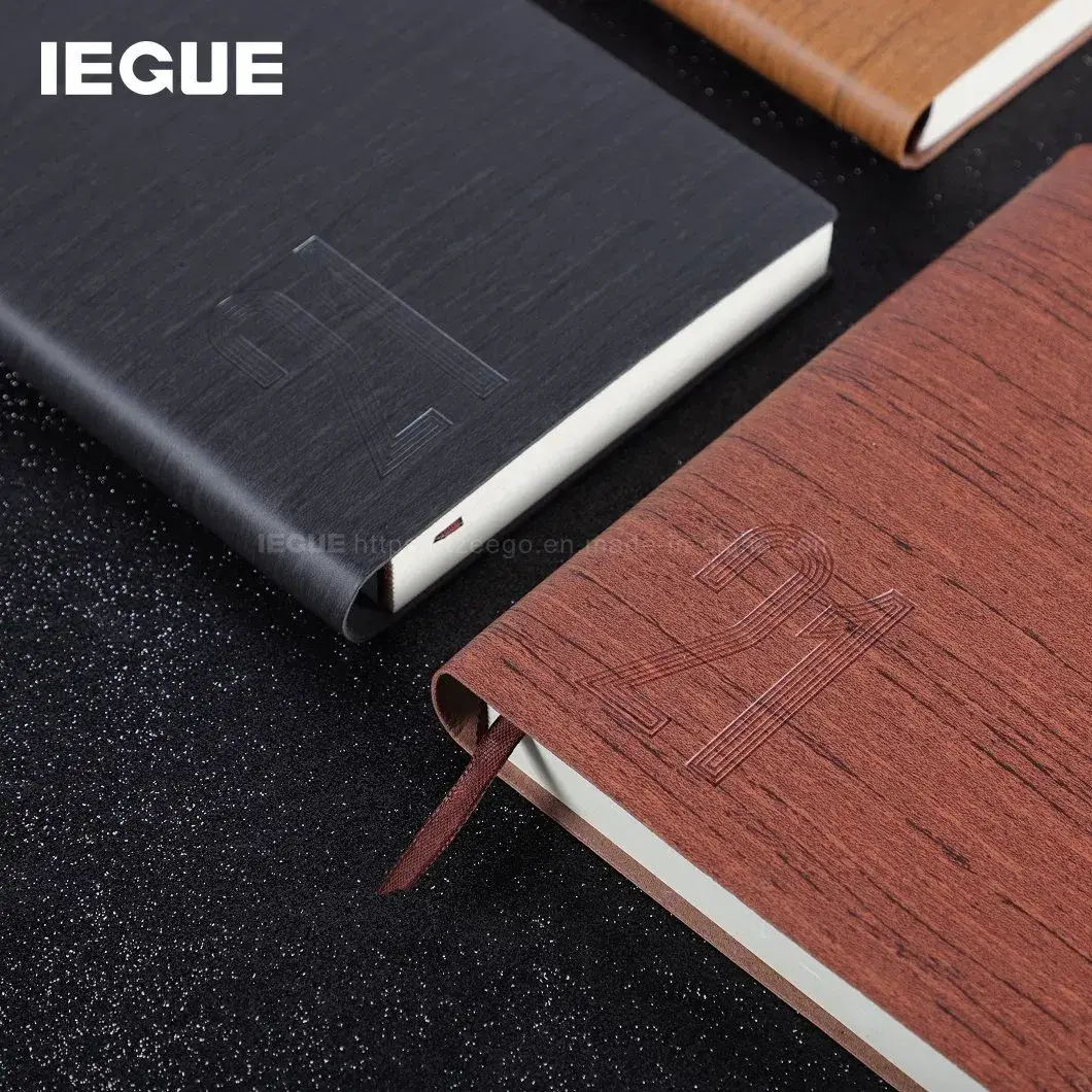 Notebook bìa mềm với thiết kế logo phong cách dành cho cả nam và nữ