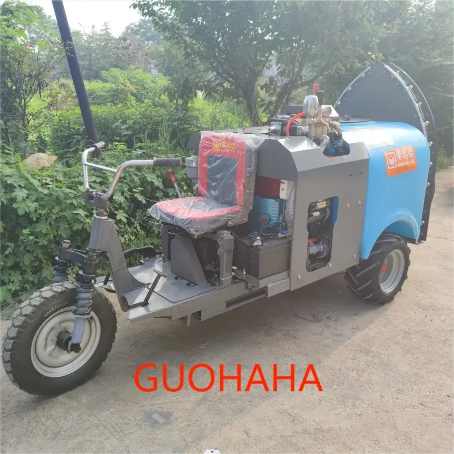 Máy phun thuốc nông nghiệp dung tích 300 Lít - Giải pháp hiệu quả cho nông dân