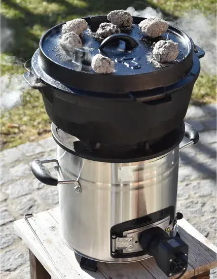 Quạt bếp Ssm Smoke Less sử dụng pin dự phòng, tiện lợi khi nấu ăn trong chuyến đi cắm trại