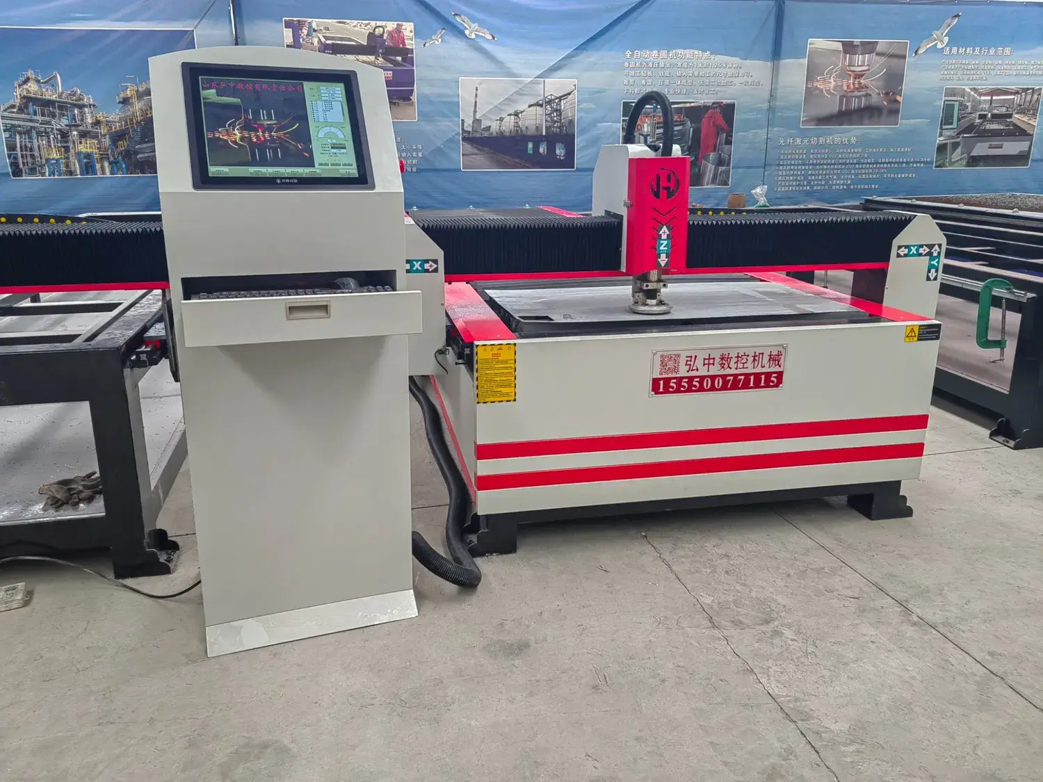 Máy cắt CNC di động dành cho ống thép không gỉ: Hiệu suất cao và linh hoạt