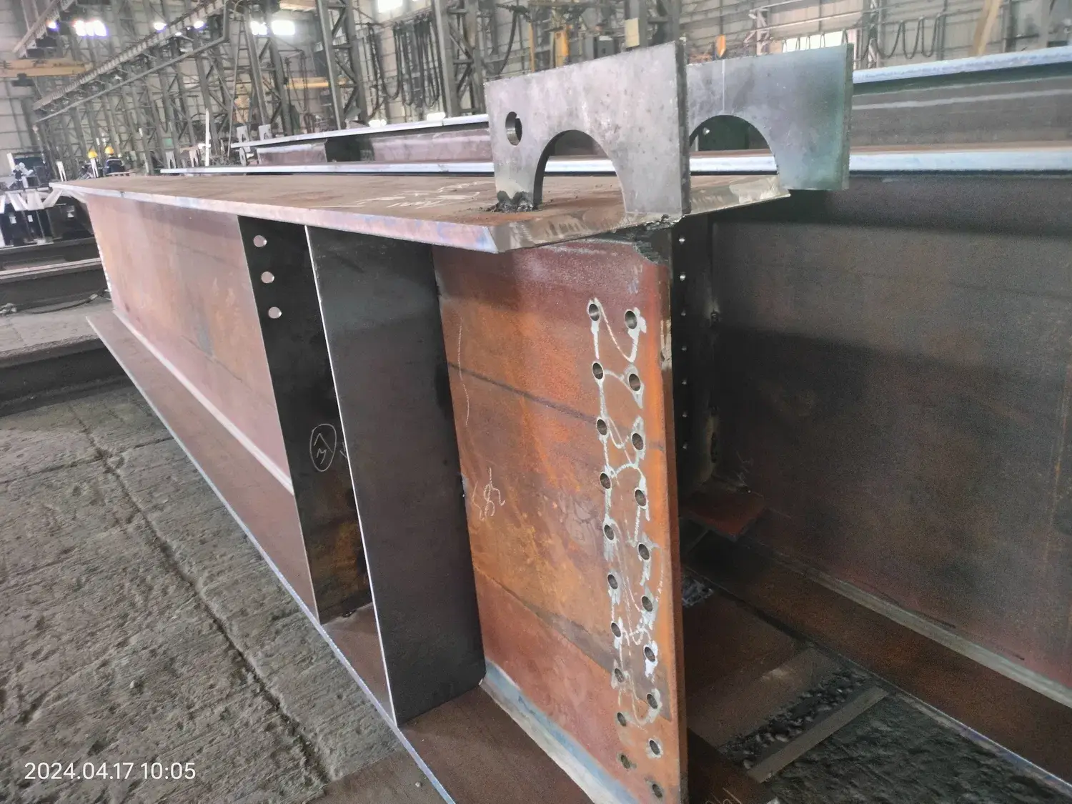 Thép khung chất lượng cao với công nghệ mạ kẽm hiện đại