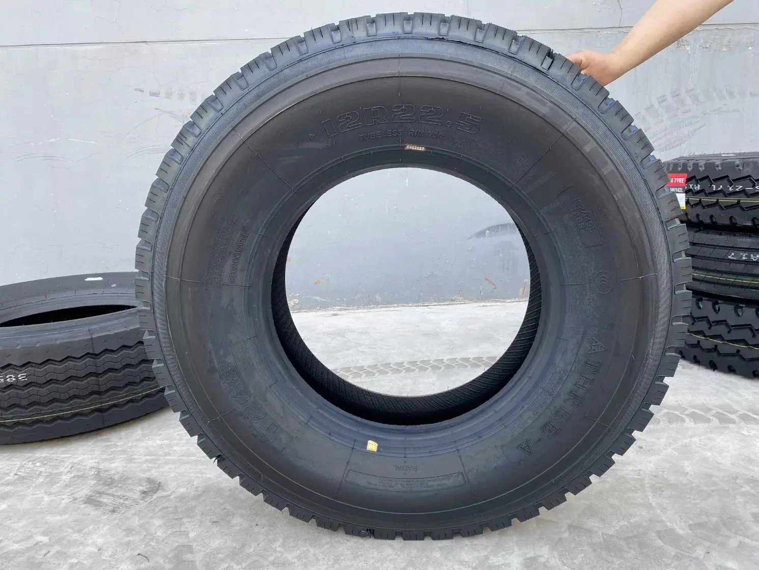 Chương trình khuyến mãi lốp xe tải và xe buýt Stepring Ogreen Yatai Yatong Ecosaver với giá hấp dẫn từ nhà cung cấp lốp xe hàng đầu Trung Quốc trên mạng