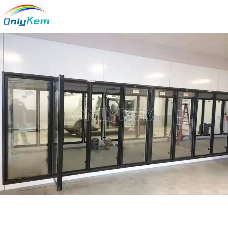 Thiết bị phòng lạnh trưng bày sản phẩm cho khu vực bia với cửa kính tại siêu thị