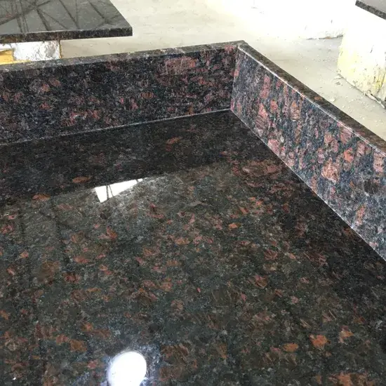 Đá granit nâu tự nhiên cho gạch lát, tấm, bếp và phòng tắm