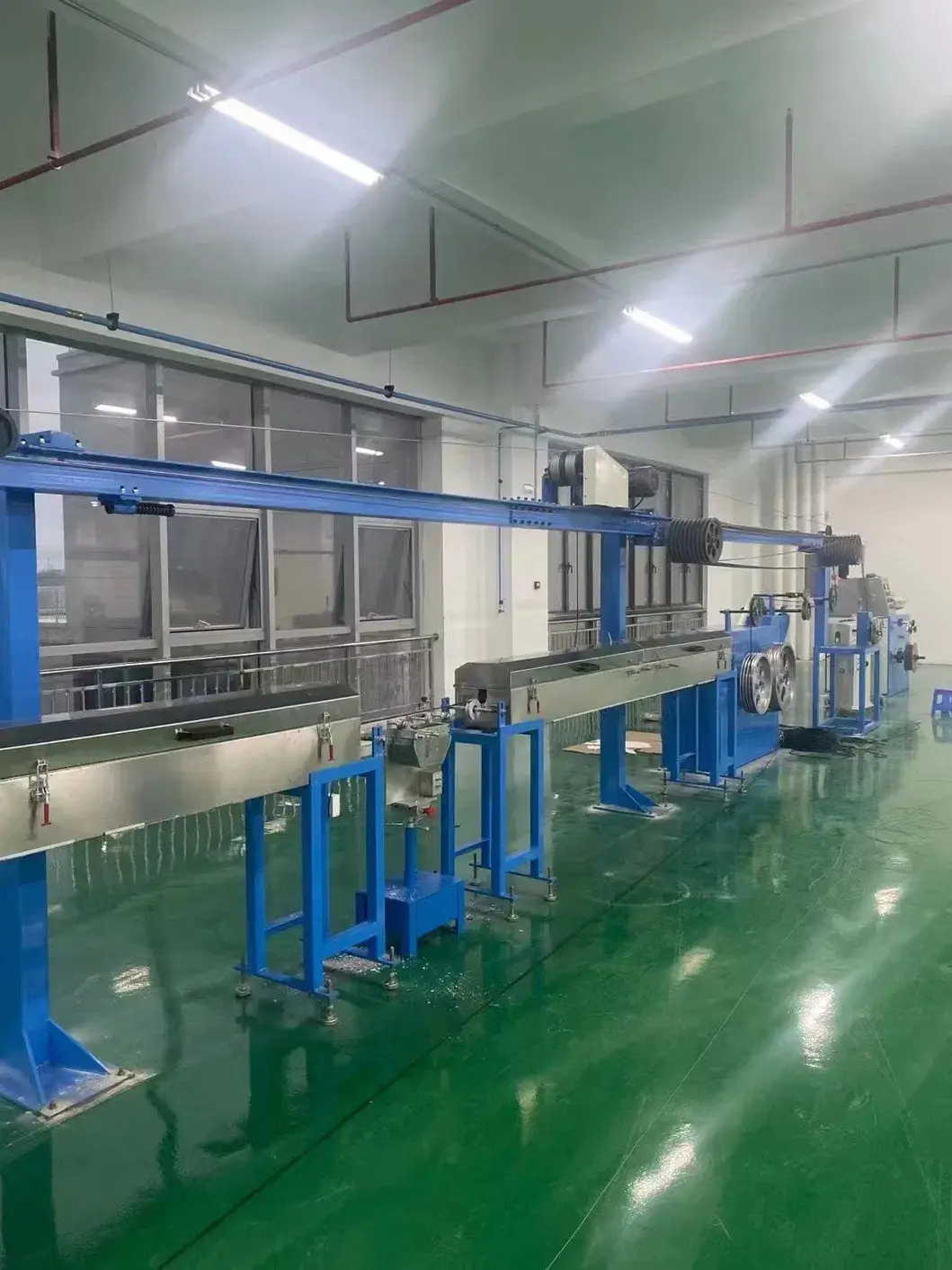 Máy sản xuất cáp điện đa năng Maldives - Giải pháp hoàn hảo cho phân phối quốc tế hình ảnh 20-description