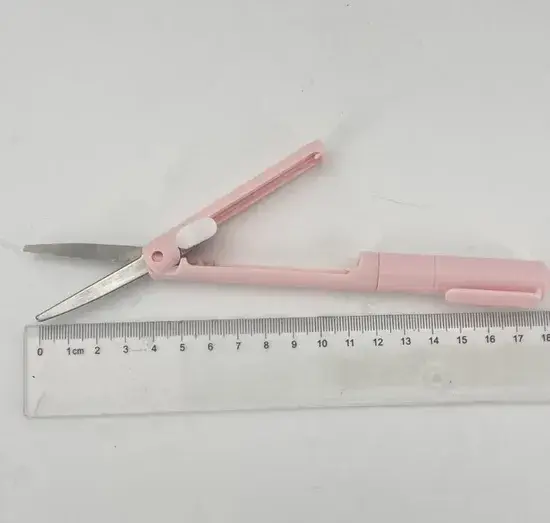 Kéo di động đa năng kèm dao mini, sản phẩm hot nhất hiện nay