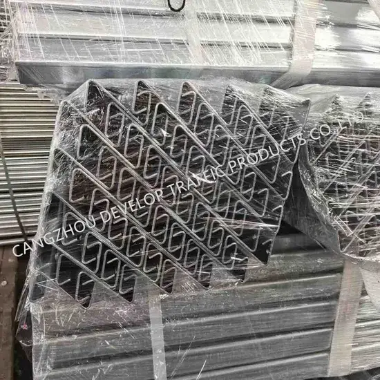 Phân phối rào chắn đường bằng thép mạ kẽm cao cấp, cung cấp cột Z