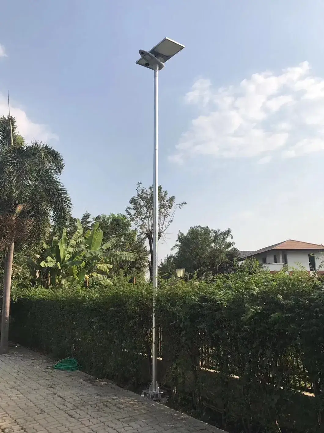 Bảng chống nước năng lượng mặt trời LED: Giải pháp chiếu sáng đường ngoại trời tiện lợi hình ảnh 14-description