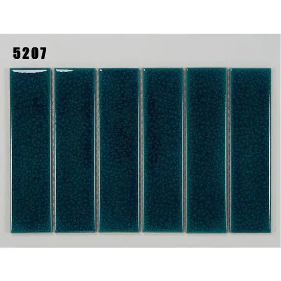 Gạch mosaic trang trí họa tiết nền xanh đậm - lựa chọn hoàn hảo cho sàn web của bạn