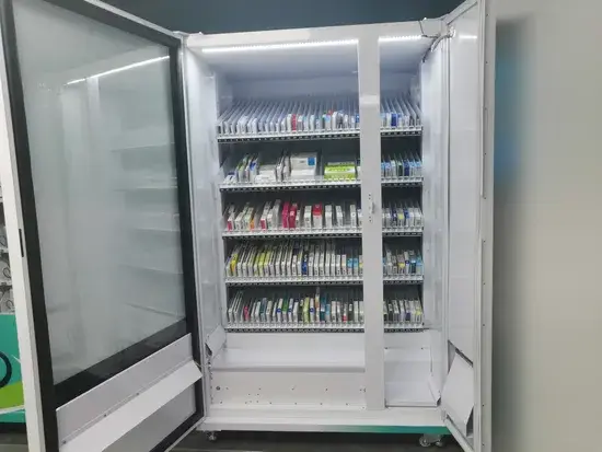 Máy bán hàng tự động Weimi cho bệnh viện với hệ thống nâng cấp cho thuốc sáng tạo