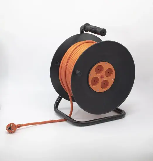 Nhà máy Wellsdiy - Sản phẩm cuộn cáp điện bằng nhựa loại châu Âu với tính năng bảo vệ nhiệt