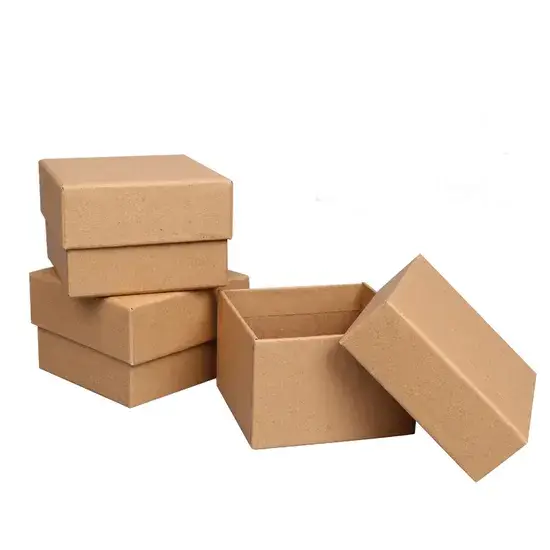 Đặt làm hộp quà tặng giấy đựng đồ dùng hàng ngày theo yêu cầu cho doanh nghiệp
