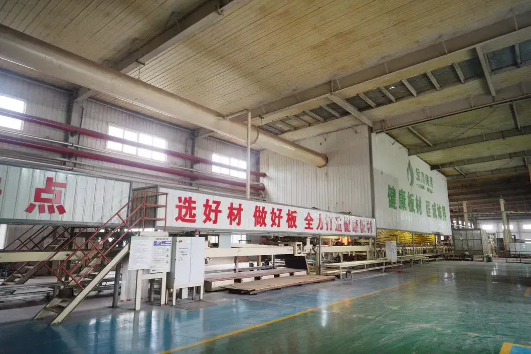 12mm Tấm MDF Chống Nước Xanh: Sản phẩm chất lượng cho Nội Thất và Tủ Bếp hình ảnh 25-description