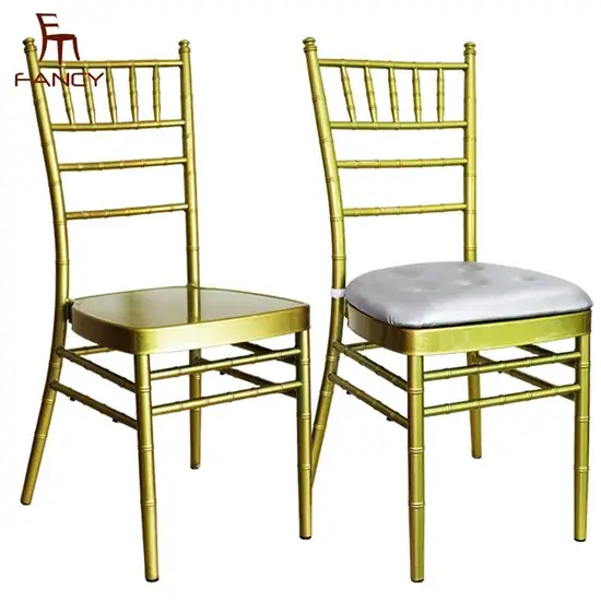 Ghế Chiavari màu vàng từ chất liệu nhựa phục vụ cho tiệc cưới, phân phối sỉ, có thể xếp chồng, lý tưởng cho khách sạn và tiệc lớn