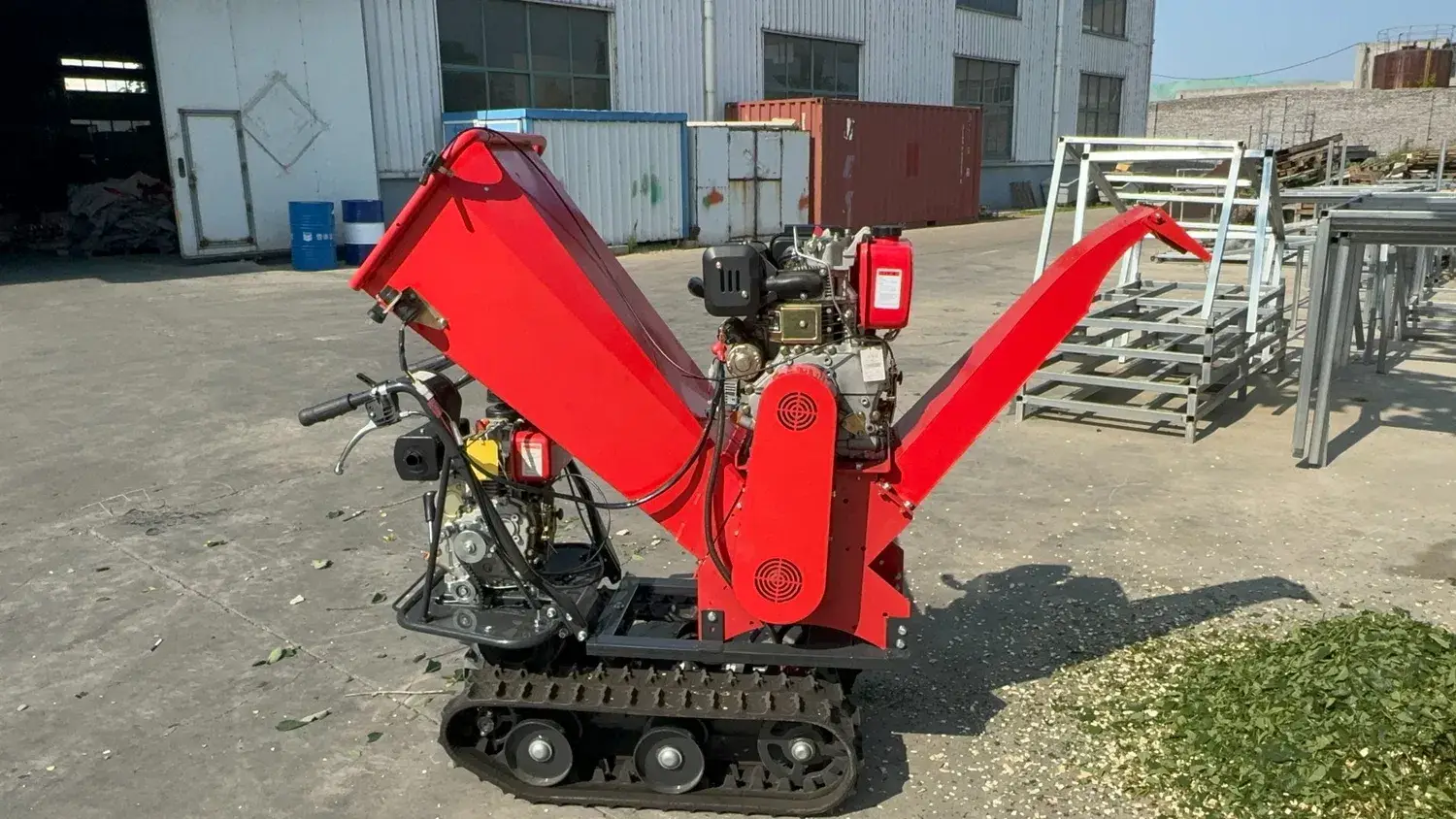 Máy nghiền gỗ hiệu quả để xử lý rác thải một cách nhanh chóng và tiết kiệm