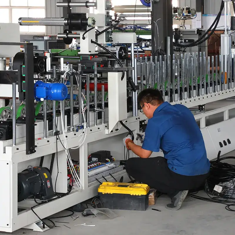Máy cuốn lớp phủ nhựa cho gỗ và các loại phế liệu hình ảnh 28-description