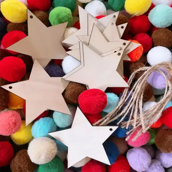 Ngôi sao gỗ Noël thủ công làm từ Mỹ nghệ, tạo điểm nhấn cho bữa tiệc gia đình