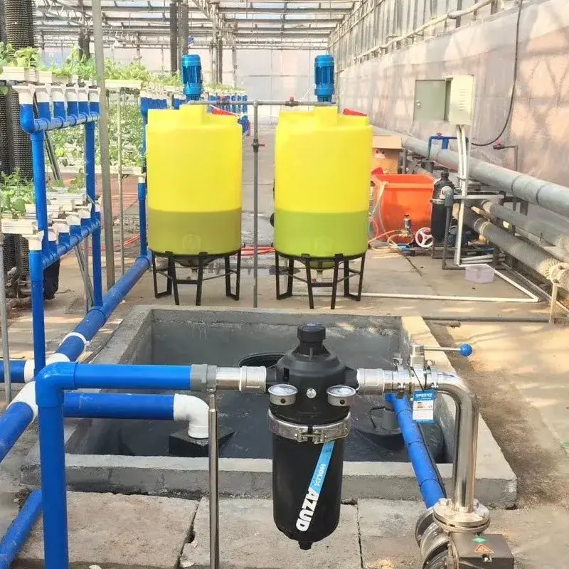 Ứng dụng thiết bị phân bón tự động Xinhe trong việc quản lý nhà kính thành công