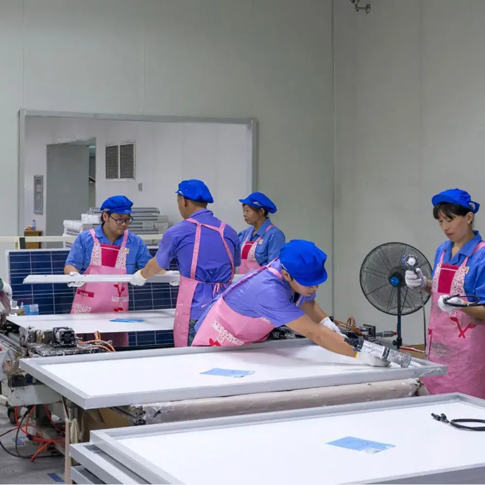 Bảng Pin Năng Lượng Mặt Trời Yangtze 2021 144cell - Công Suất 440-470W