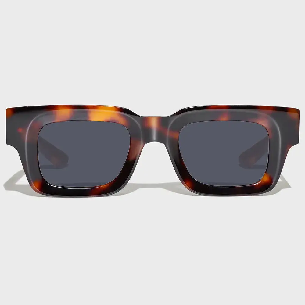 Kính mát unisex dày hình chữ nhật nhỏ với chất liệu acetate giả tortoiseshell từ thương hiệu Yeetian Havana Italian Mazzuchelli