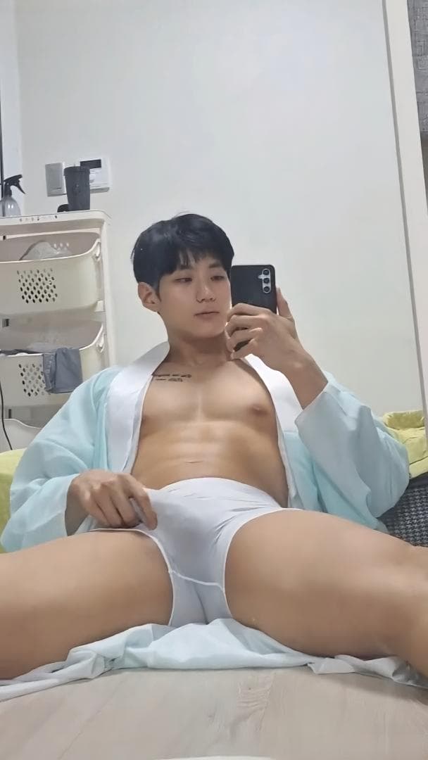 Korean handsome guy jerking off sex gay