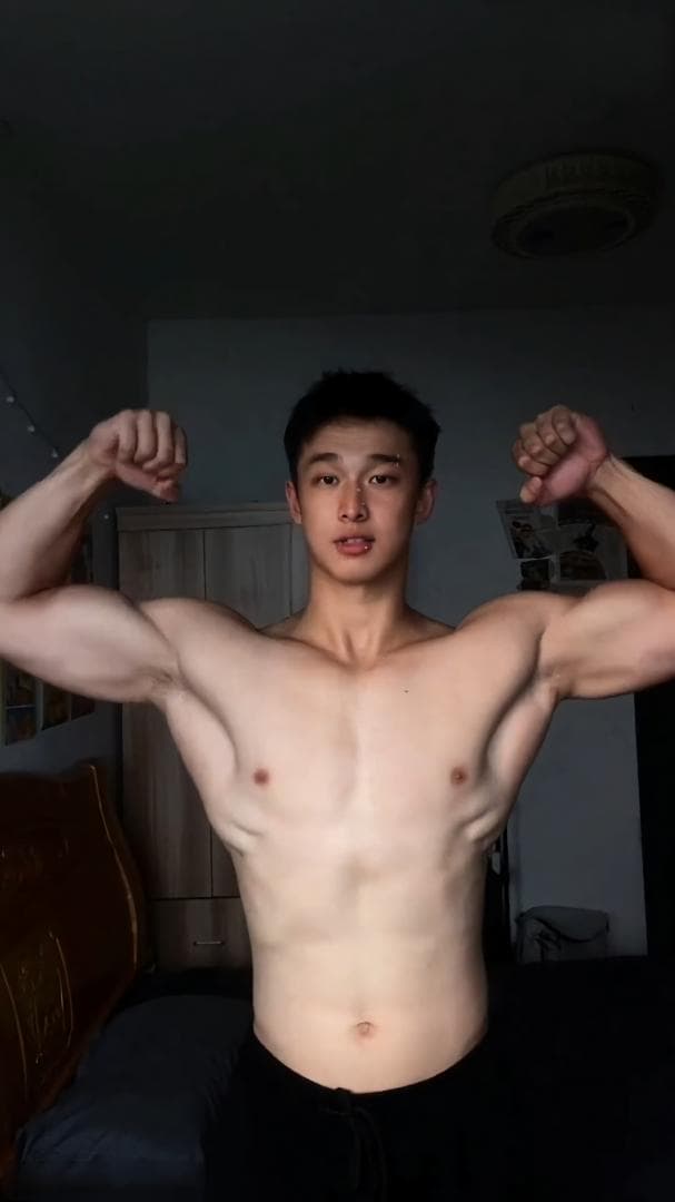 Hot boy Trung Quốc sục cặc xvideos