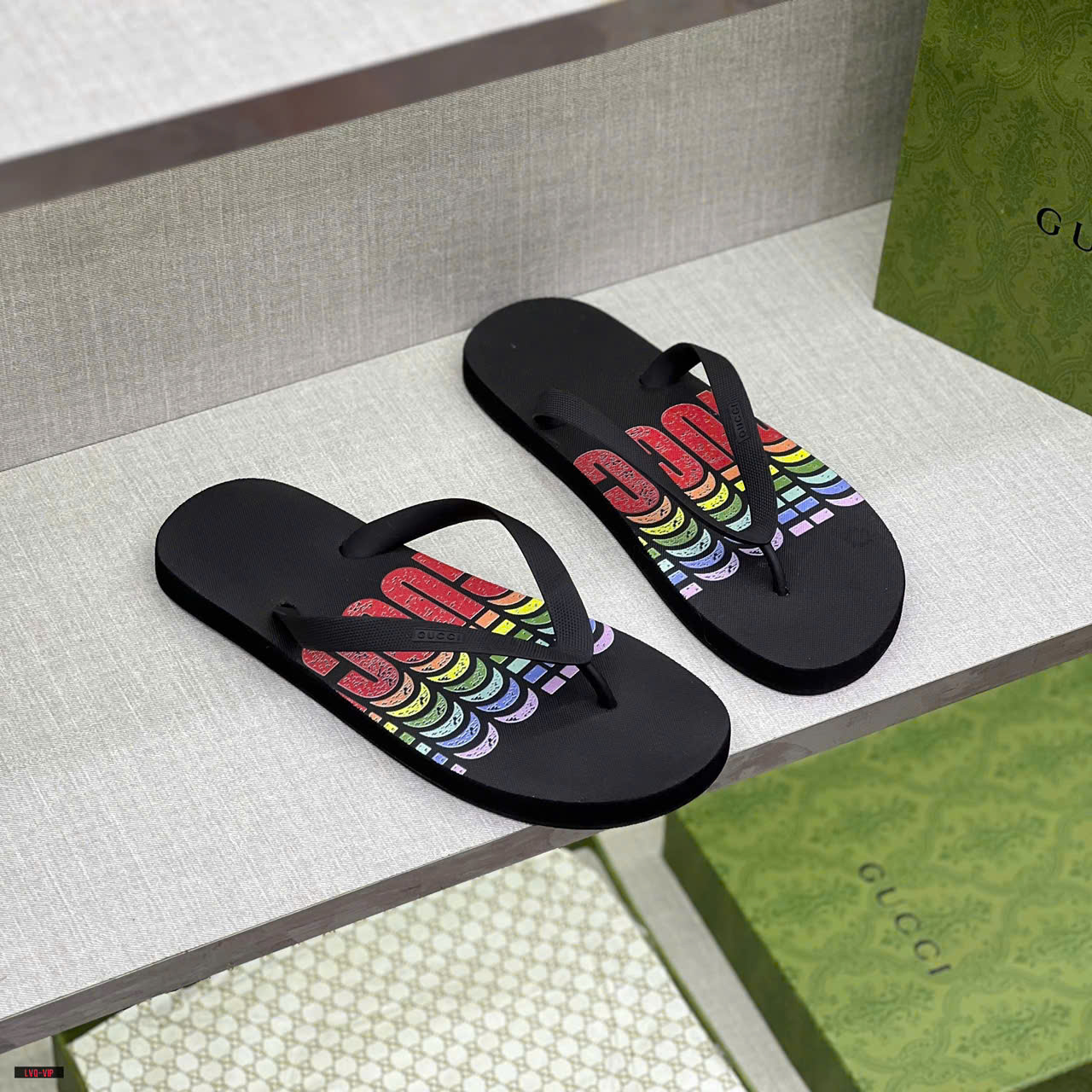 Dép tông, xỏ ngón Gucci GC Đen logo chữ màu đế Like Auth on web fullbox bill thẻ LVQ