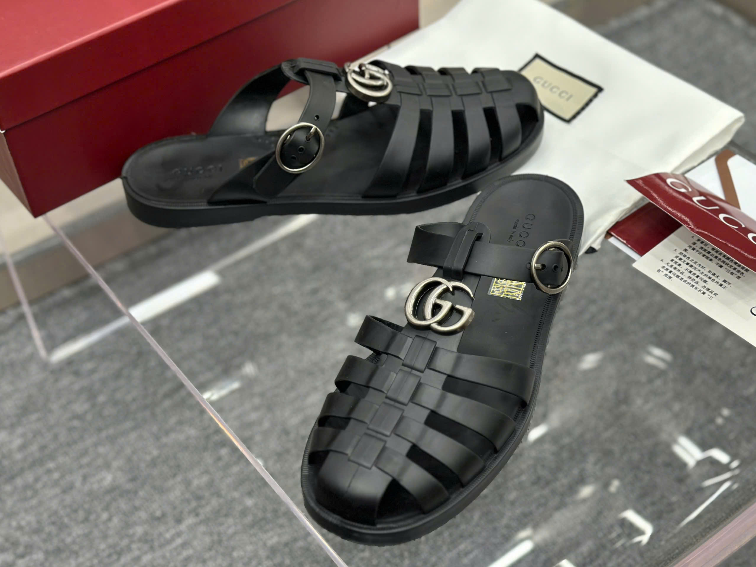 Dép rọ sandal Gucci GC Đen logo GG Bạc Like Auth on web fullbox bill thẻ PLD