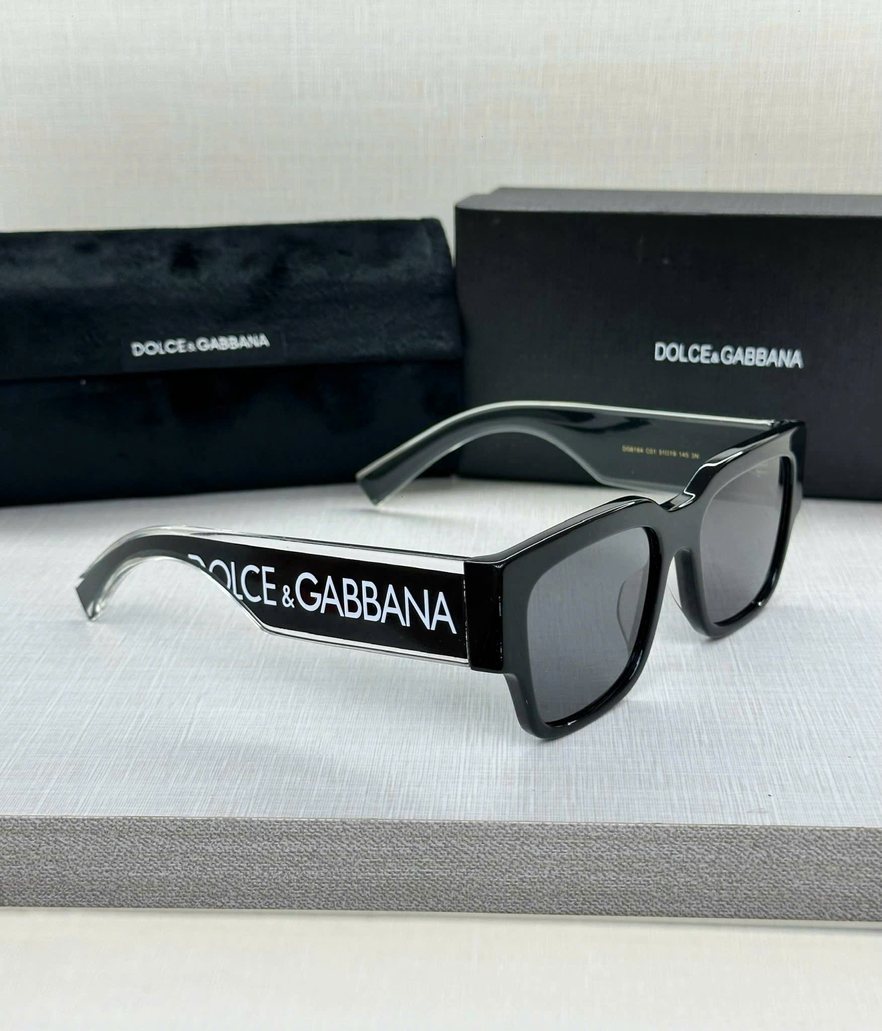 Kính mắt thời trang Dolce Gabbana DG Đen viền gọng to logo chữ Trắng Like Auth on web fulbox MK