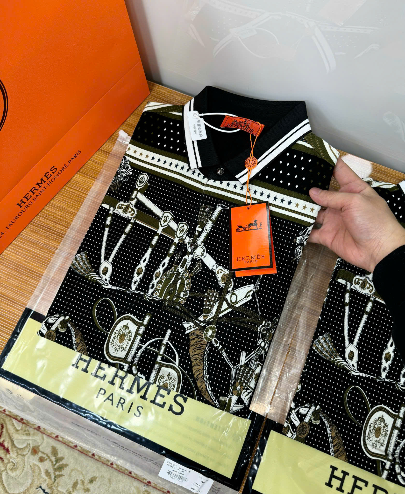 Áo polo Hermes HM họa tiết kẻ chấm bi Like Auth 1-1 on web CD
