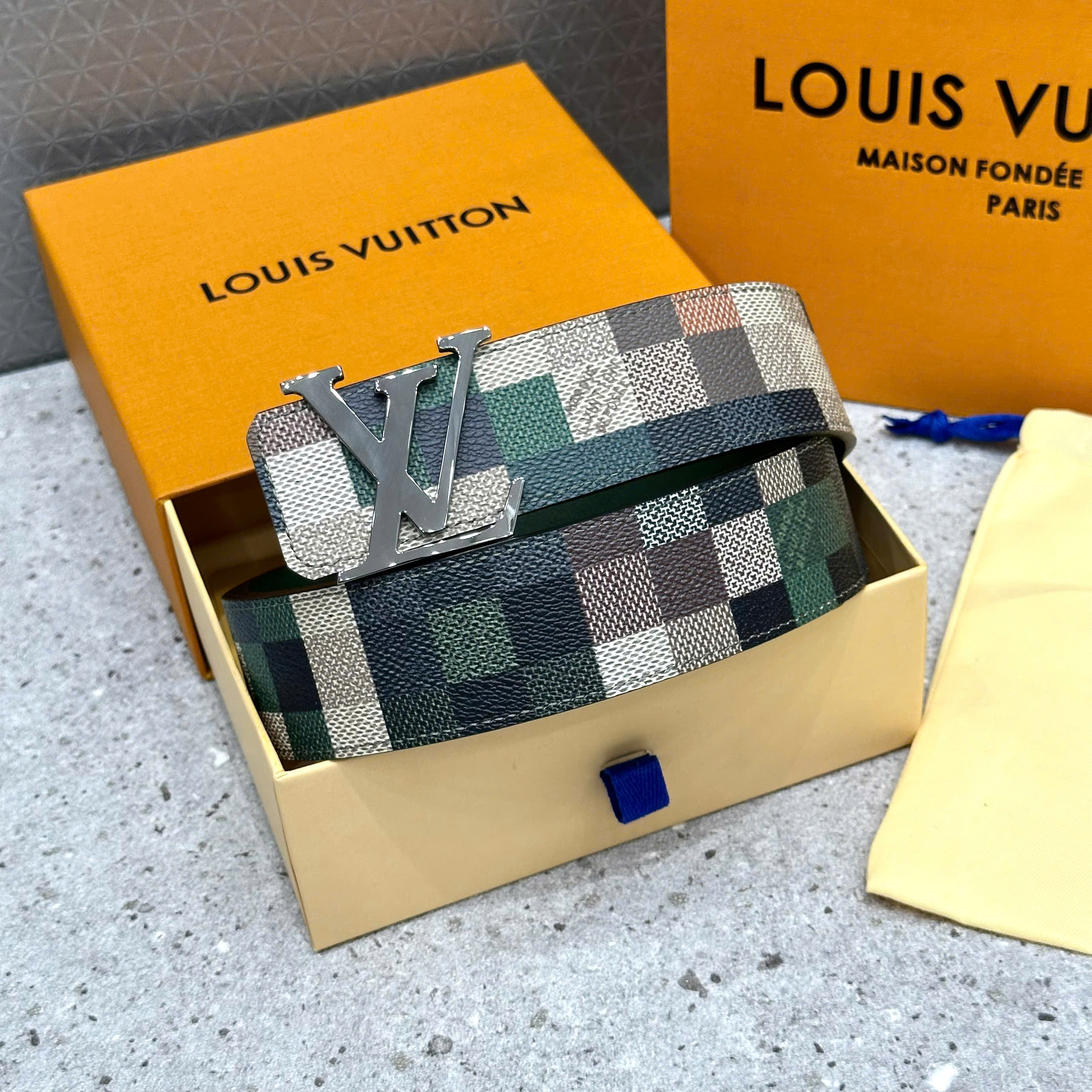 Thắt lưng, dây nịt, belt Louis Vuitton LV các mẫu các mẫu size 85-110cm Like Auth 1-1 on web fullbox VTN