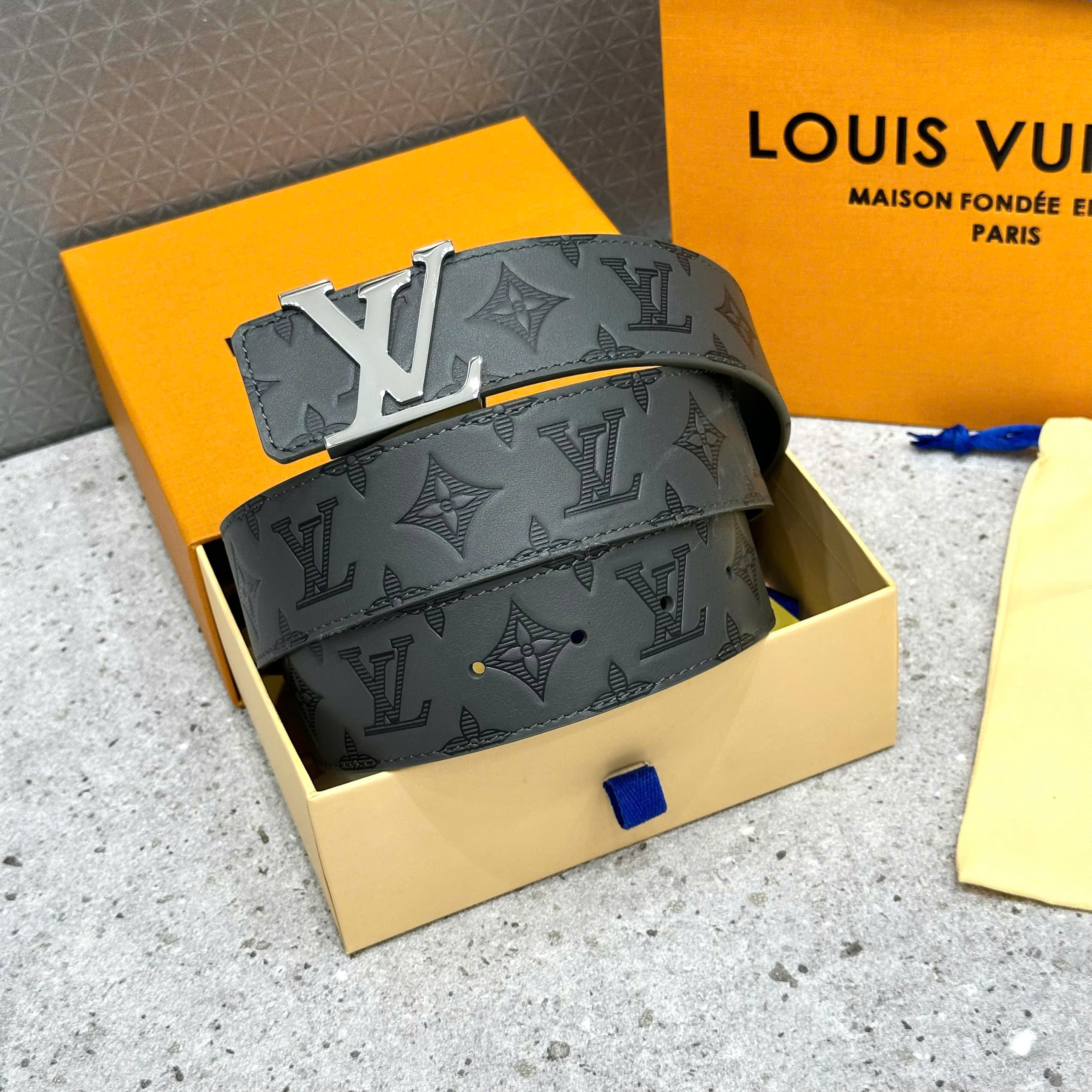 Thắt lưng, dây nịt, belt Louis Vuitton LV các mẫu các mẫu size 85-110cm Like Auth 1-1 on web fullbox VTN