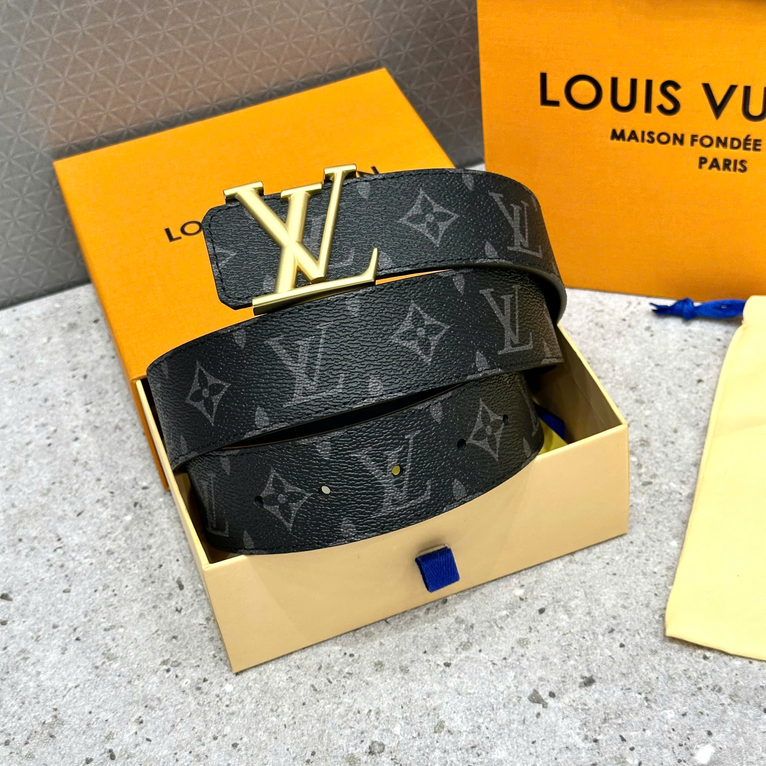 Thắt lưng, dây nịt, belt Louis Vuitton LV các mẫu các mẫu size 85-110cm Like Auth 1-1 on web fullbox VTN