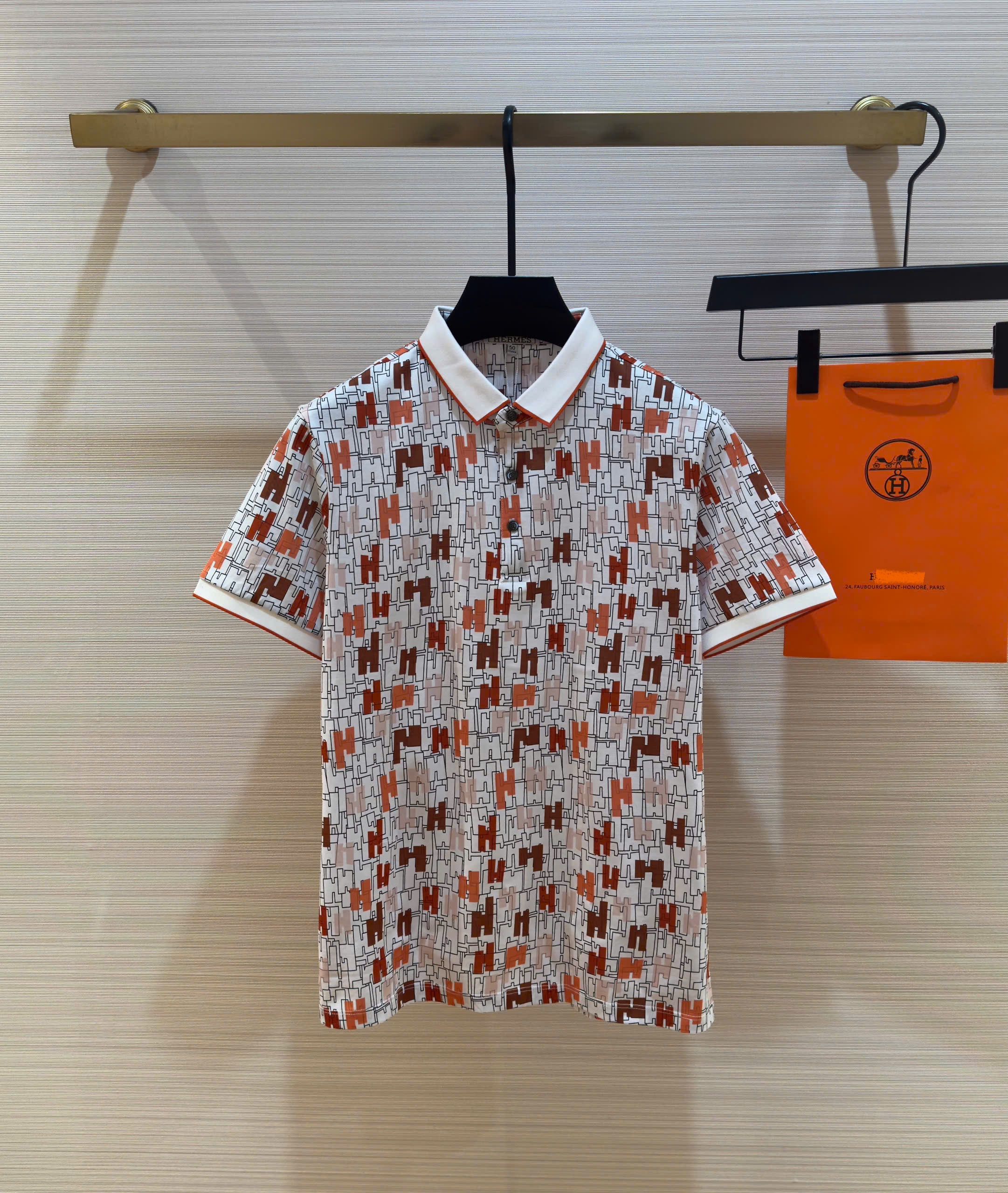 Áo polo Hermes HM Trắng họa tiết logo H full Like Auth 1-1 on web DDT