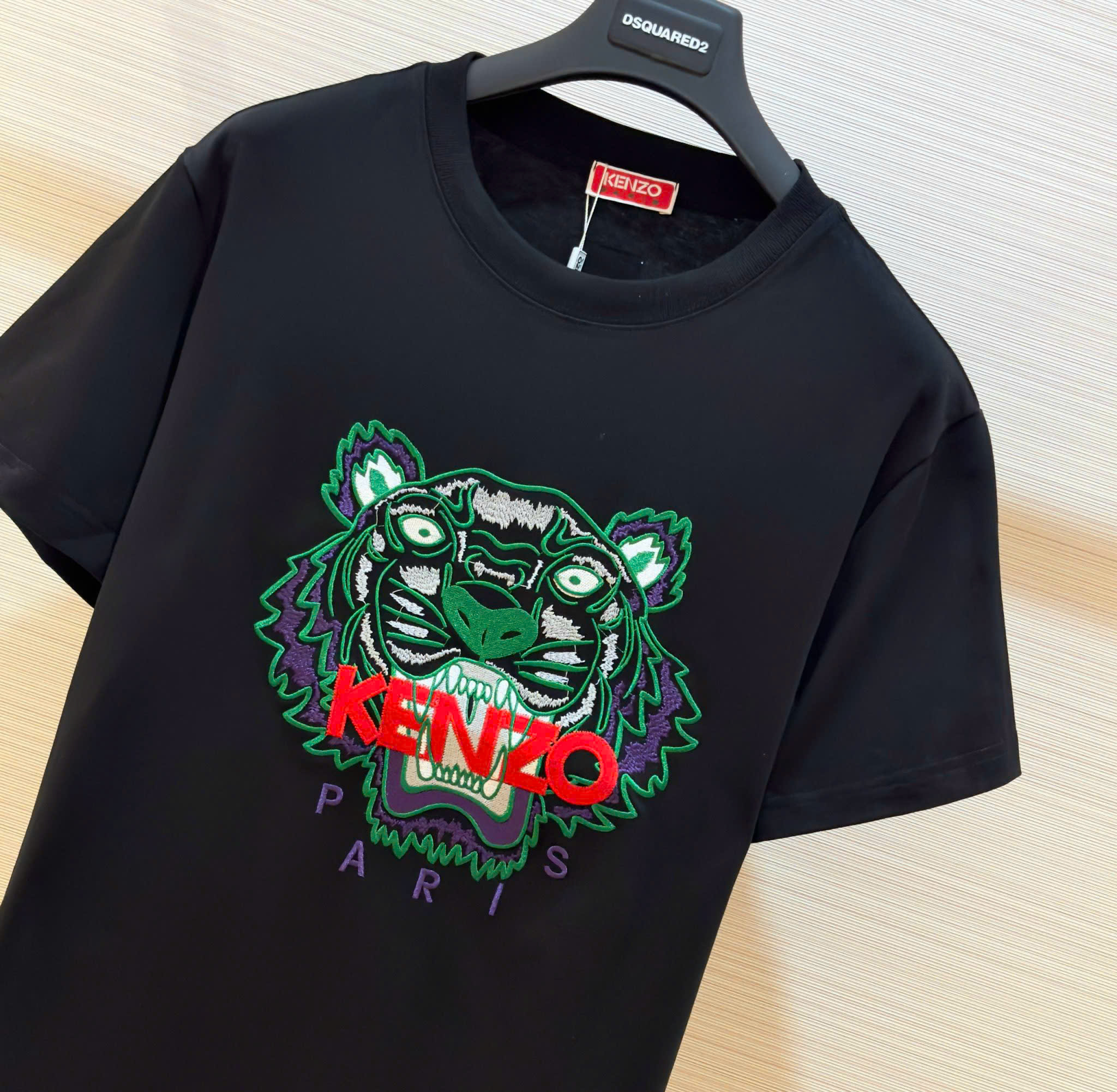Áo phông T-shirt Kenzo KZ Đen họa tiết Hổ Xanh lá logo chữ Đỏ thêu Like Auth on web DDT